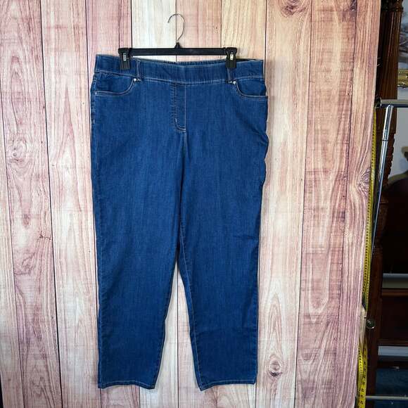 Alfred Dunner women’s jeans allure pull on size 18 / XL stretch blue denim $59 - Picture 3 of 16